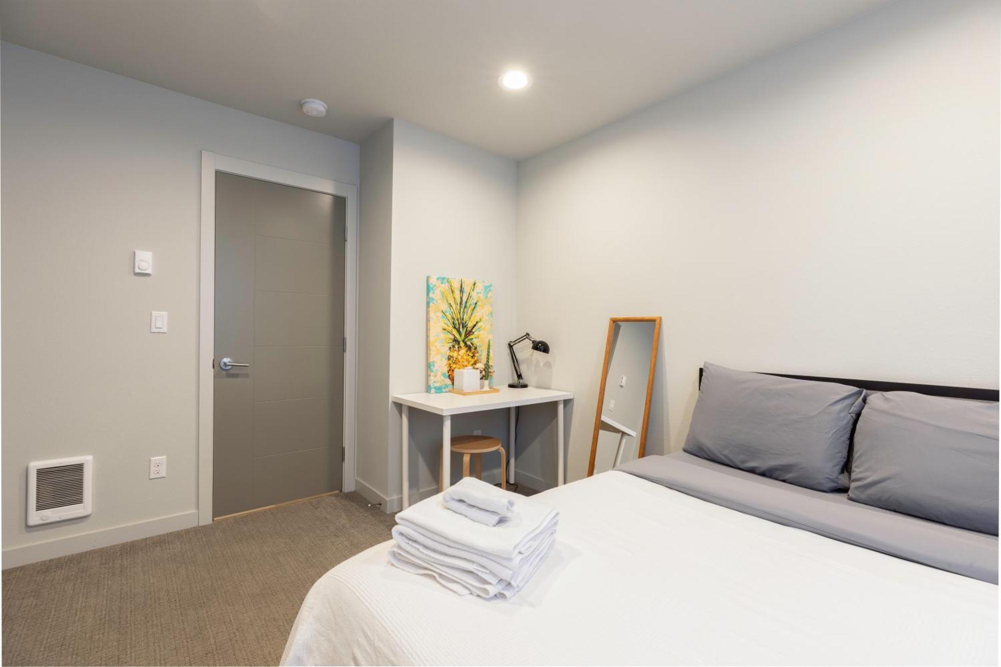 West - Mins To Downtown! Casa vacanze *